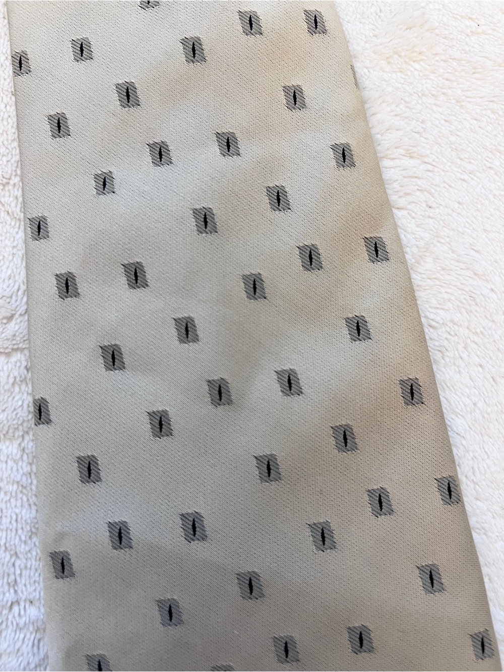Grey Patterned Tie - Picture 3 of 4